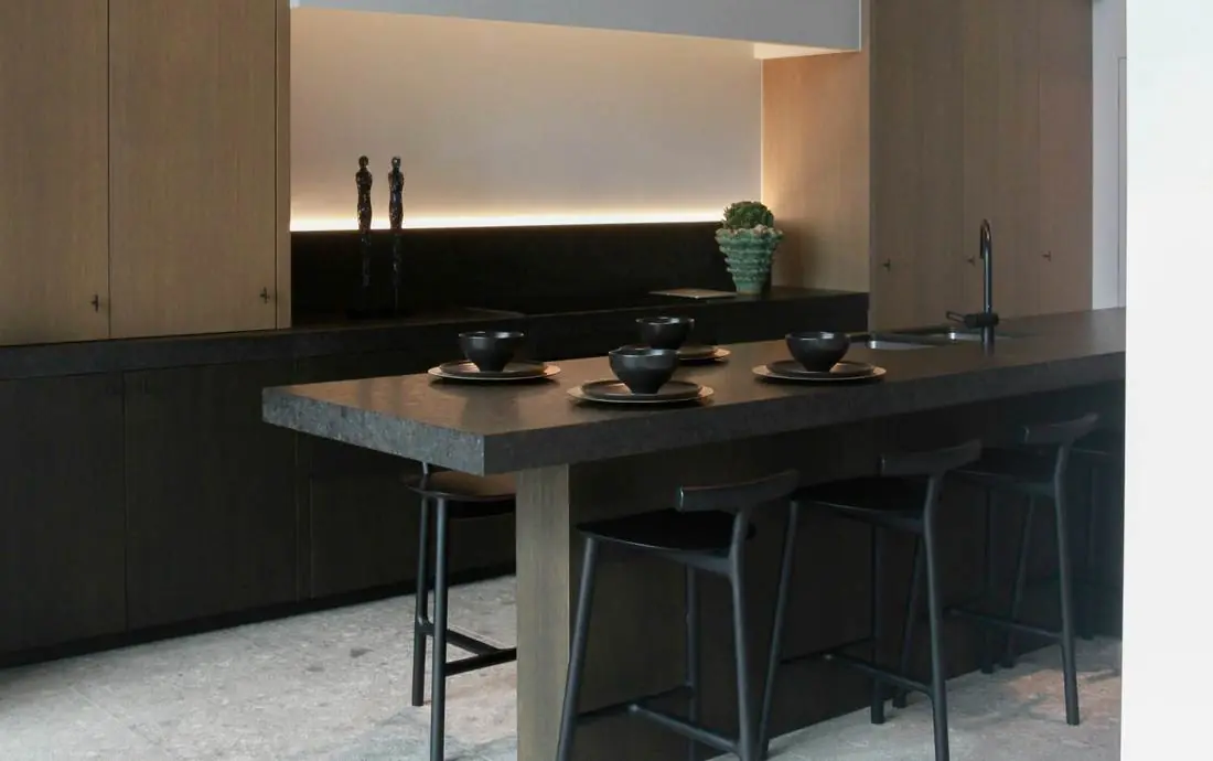 Kitchen, Island seating in stone and dark timber